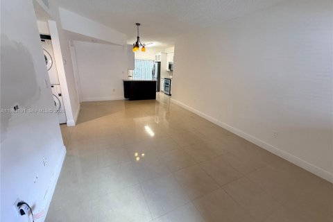 Condominio en alquiler en Doral, Florida, 2 dormitorios, 76.55 m2 № 2066089 - foto 23
