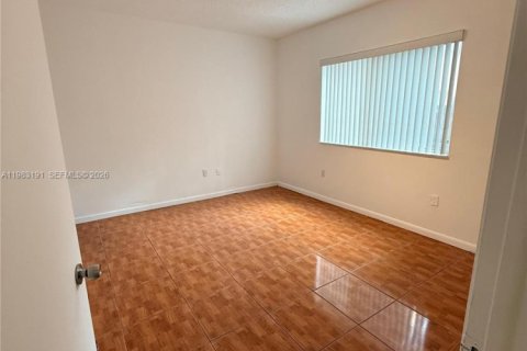 Condominio en alquiler en Doral, Florida, 2 dormitorios, 76.55 m2 № 2066089 - foto 21