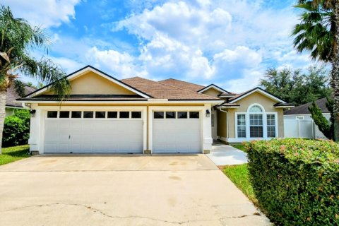Villa ou maison à louer à Jacksonville, Floride: 4 chambres, 208.1 m2 № 826934 - photo 1