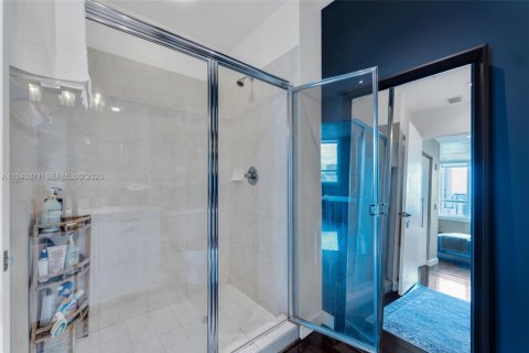 Купить кондоминиум в Майами, Флорида 2 спальни, 118.91м2, № 2001891 - фото 15