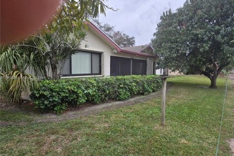 Casa en venta en Boca Raton, Florida, 2 dormitorios, 157.66 m2 № 2011936 - foto 23