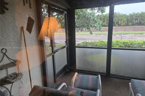 Casa en venta en Boca Raton, Florida, 2 dormitorios, 157.66 m2 № 2011936 - foto 5