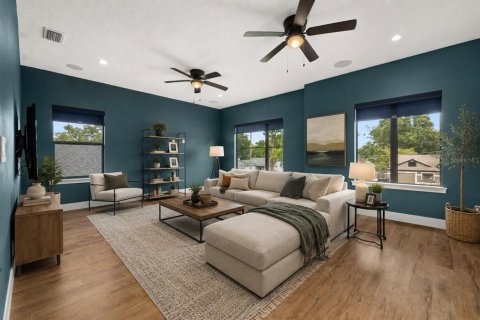 House in Orlando, Florida 4 bedrooms, 274.99 sq.m. № 2100691 - photo 21