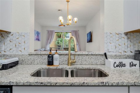 Copropriété à vendre à Kissimmee, Floride: 2 chambres, 100.43 m2 № 2238995 - photo 9