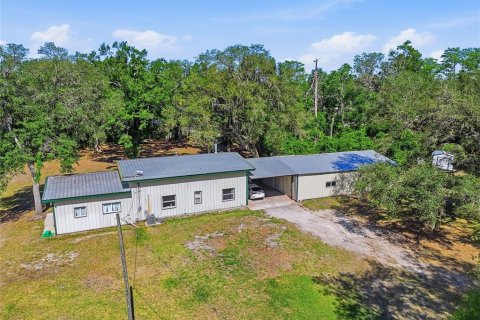 House in Branford, Florida 6 bedrooms, 278.71 sq.m. № 2098009 - photo 5
