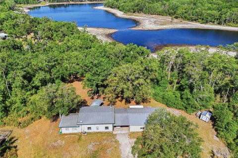 House in Branford, Florida 6 bedrooms, 278.71 sq.m. № 2098009 - photo 4