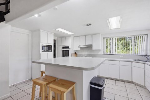 House in Branford, Florida 6 bedrooms, 278.71 sq.m. № 2098009 - photo 26