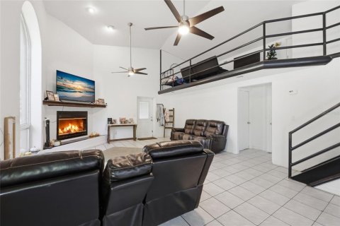 House in Branford, Florida 6 bedrooms, 278.71 sq.m. № 2098009 - photo 25