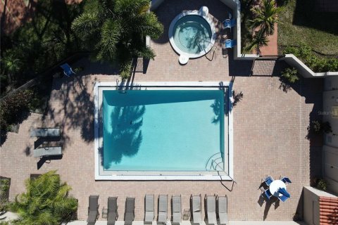 Copropriété à vendre à Bradenton, Floride: 3 chambres, 212.28 m2 № 2404650 - photo 12