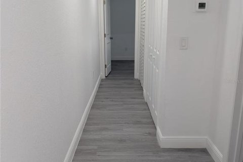 Apartamento en alquiler en Tampa, Florida, 2 dormitorios, 83.61 m2 № 2273080 - foto 4