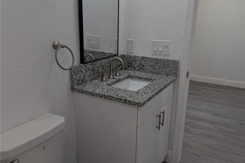 Apartamento en alquiler en Tampa, Florida, 2 dormitorios, 83.61 m2 № 2273080 - foto 8