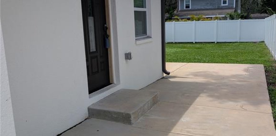 Apartamento en Tampa, Florida 2 dormitorios, 83.61 m2 № 2273080
