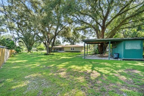 House in Lakeland, Florida 3 bedrooms, 242.66 sq.m. № 1913696 - photo 11