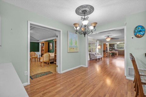 House in Lakeland, Florida 3 bedrooms, 242.66 sq.m. № 1913696 - photo 17