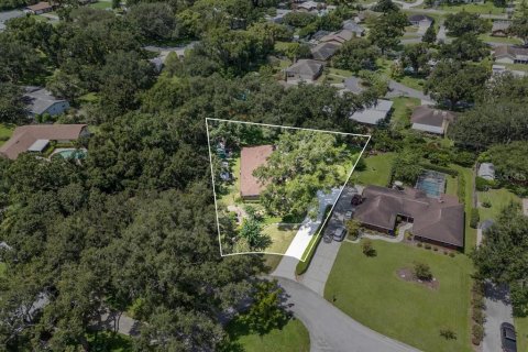 House in Lakeland, Florida 3 bedrooms, 242.66 sq.m. № 1913696 - photo 6