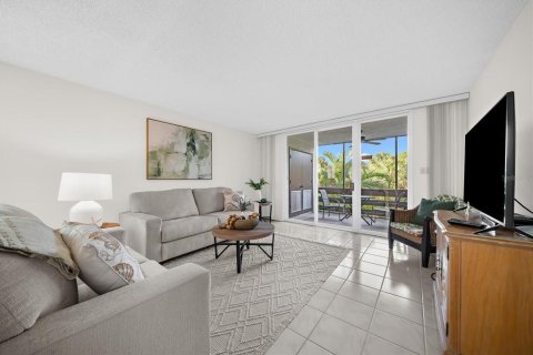 Condo in Longboat Key, Florida, 2 bedrooms  № 2375695 - photo 23