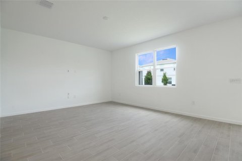 House in Umatilla, Florida 4 bedrooms, 224.27 sq.m. № 1771835 - photo 9