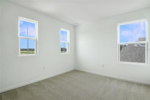House in Umatilla, Florida 4 bedrooms, 224.27 sq.m. № 1771835 - photo 19