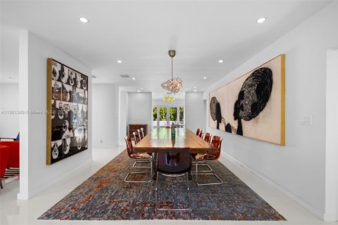 Купить виллу или дом в Майами-Бич, Флорида 5 спален, 369.75м2, № 1951555 - фото 19