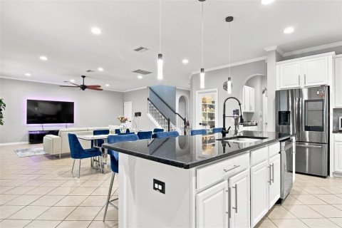 Villa ou maison à vendre à Wesley Chapel, Floride: 4 chambres, 275.18 m2 № 2299378 - photo 12