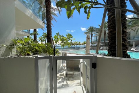 Купить кондоминиум в Санни-Айлс-Бич, Флорида 21.37м2, № 1959435 - фото 5