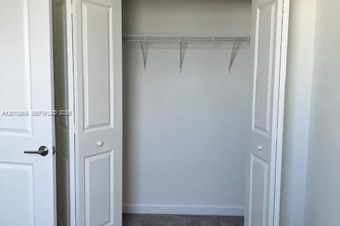 Townhouse in Miami, Florida 3 bedrooms, 123.65 sq.m. № 2076127 - photo 29