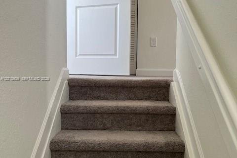 Townhouse in Miami, Florida 3 bedrooms, 123.65 sq.m. № 2076127 - photo 13