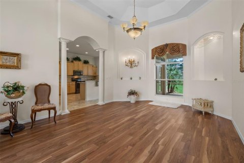 House in Spring Hill, Florida 3 bedrooms, 245.63 sq.m. № 2302313 - photo 10