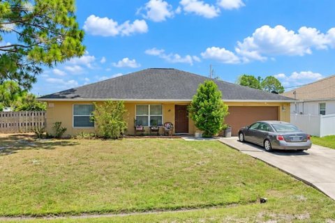 Casa en Port St. Lucie, Florida 3 dormitorios, 116.31 m2 № 2421100