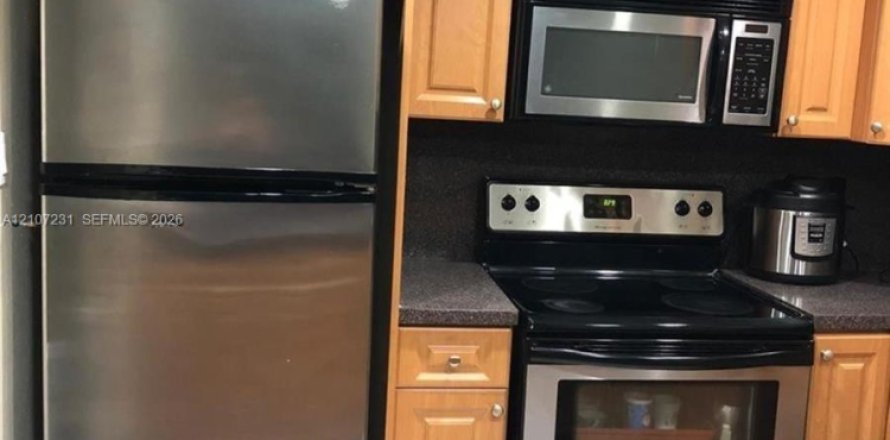 Appartement à Hialeah, Floride 2 chambres, 91.04 m2 № 2417800