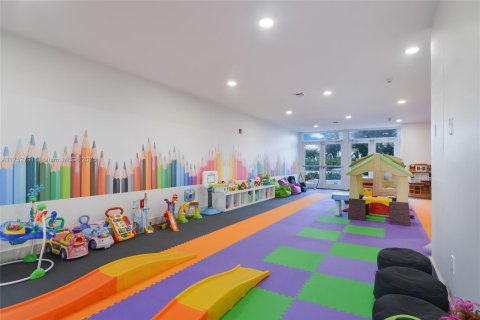 Купить кондоминиум в Санни-Айлс-Бич, Флорида 3 спальни, 282.42м2, № 1737792 - фото 22