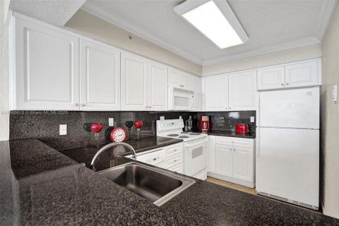 Снять в аренду кондоминиум в Холливуд, Флорида 54.81м2, № 2034660 - фото 15