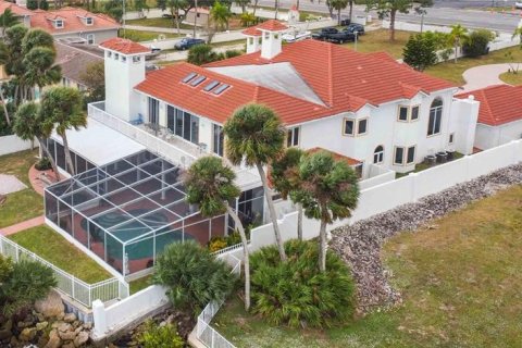 Casa en venta en Titusville, Florida, 5 dormitorios, 763.38 m2 № 1276831 - foto 10
