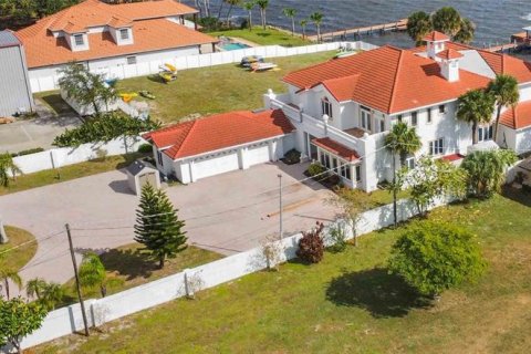 Casa en venta en Titusville, Florida, 5 dormitorios, 763.38 m2 № 1276831 - foto 11