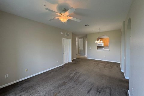 Condo in Orlando, Florida, 3 bedrooms № 2236002 - photo 8
