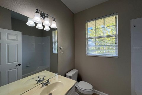 Condo in Orlando, Florida, 3 bedrooms № 2236002 - photo 24