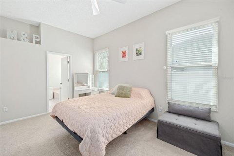 House in Kissimmee, Florida 3 bedrooms, 161.56 sq.m. № 1622790 - photo 13