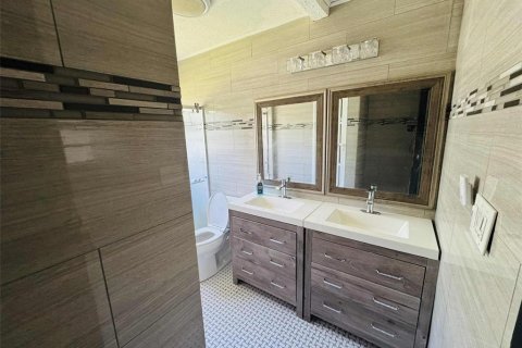 Terreno en venta en Tampa, Florida № 1822467 - foto 24