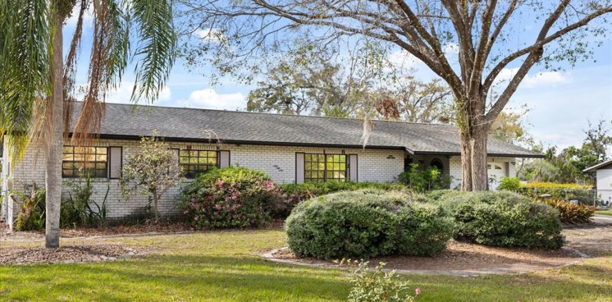 Casa en Thonotosassa, Florida 3 dormitorios, 134.15 m2 № 1527747