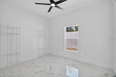 Villa ou maison à vendre à Umatilla, Floride: 4 chambres, 145.2 m2 № 2121944 - photo 14
