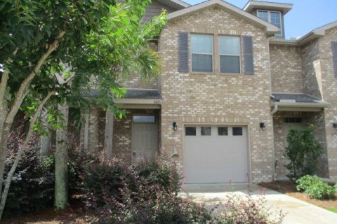 Adosado en alquiler en Navarre, Florida, 3 dormitorios, 144.09 m2 № 560480 - foto 1
