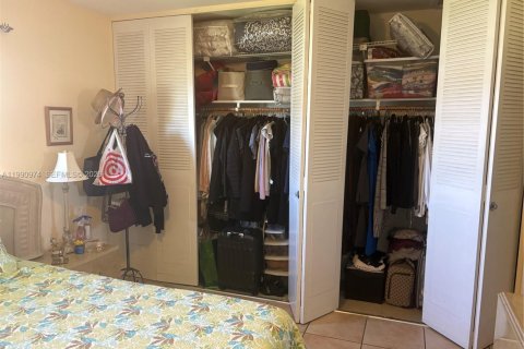House in West Palm Beach, Florida 2 bedrooms, 84.54 sq.m. № 2052492 - photo 9