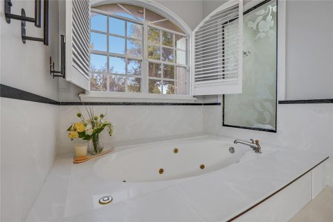 Villa ou maison à vendre à Lake Mary, Floride: 5 chambres, 332.22 m2 № 2133277 - photo 24