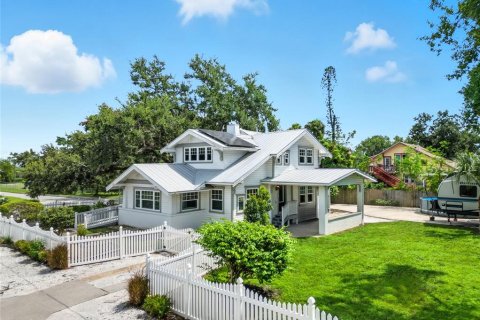 House in Palmetto, Florida 4 bedrooms, 273.6 sq.m. № 1899818 - photo 8