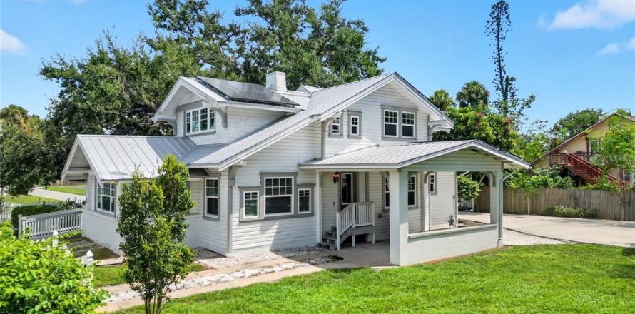 House in Palmetto, Florida 4 bedrooms, 273.6 sq.m. № 1899818