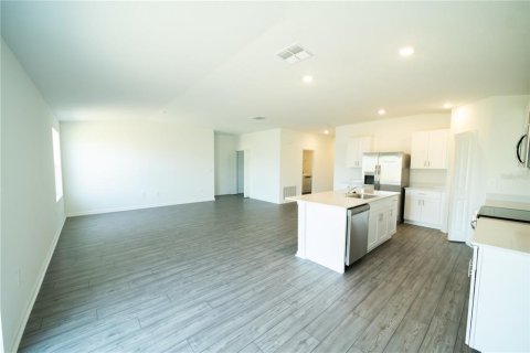 House in Ocala, Florida 4 bedrooms, 169.18 sq.m. № 2219373 - photo 5