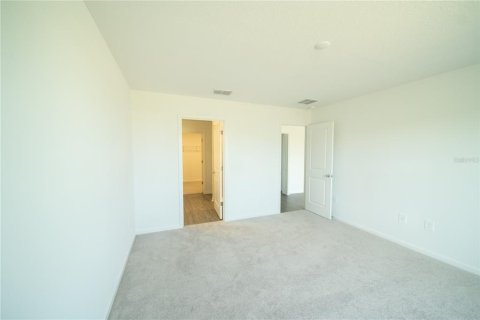 House in Ocala, Florida 4 bedrooms, 169.18 sq.m. № 2219373 - photo 11