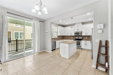 Touwnhouse à vendre à Winter Springs, Floride: 3 chambres, 192.12 m2 № 2227785 - photo 10