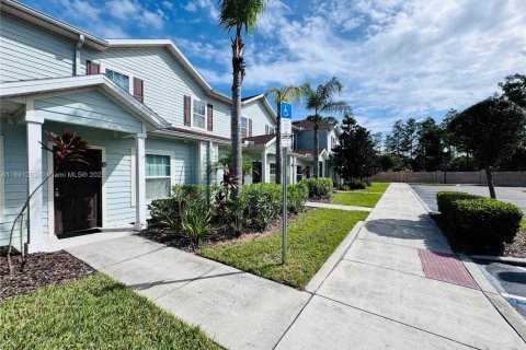 Adosado en venta en Kissimmee, Florida, 3 dormitorios № 1944111 - foto 3