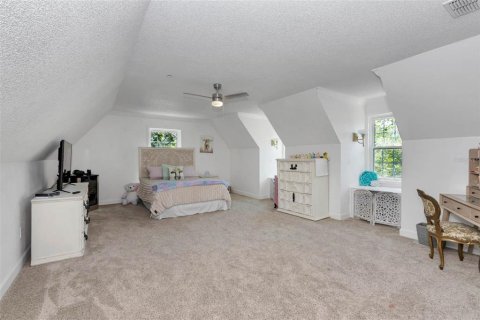 House in Ormond Beach, Florida 5 bedrooms, 449.65 sq.m. № 1878322 - photo 28